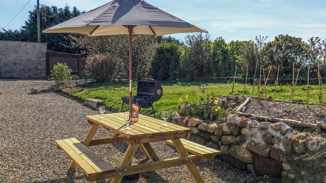 Photo of Others in Tain