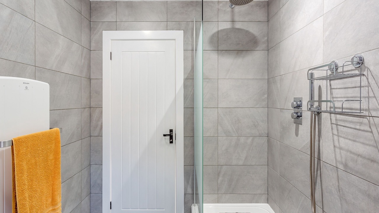 Photo of Bathroom in Tain