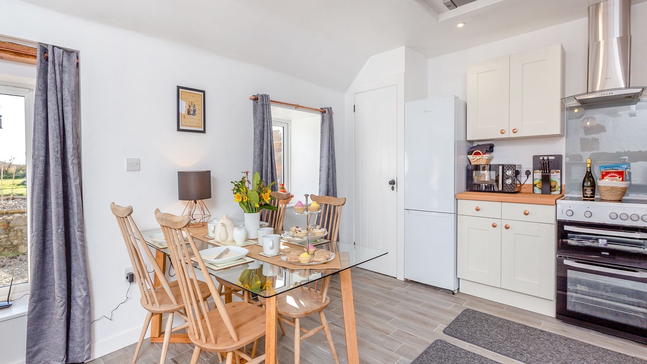 Photo of Others in Tain