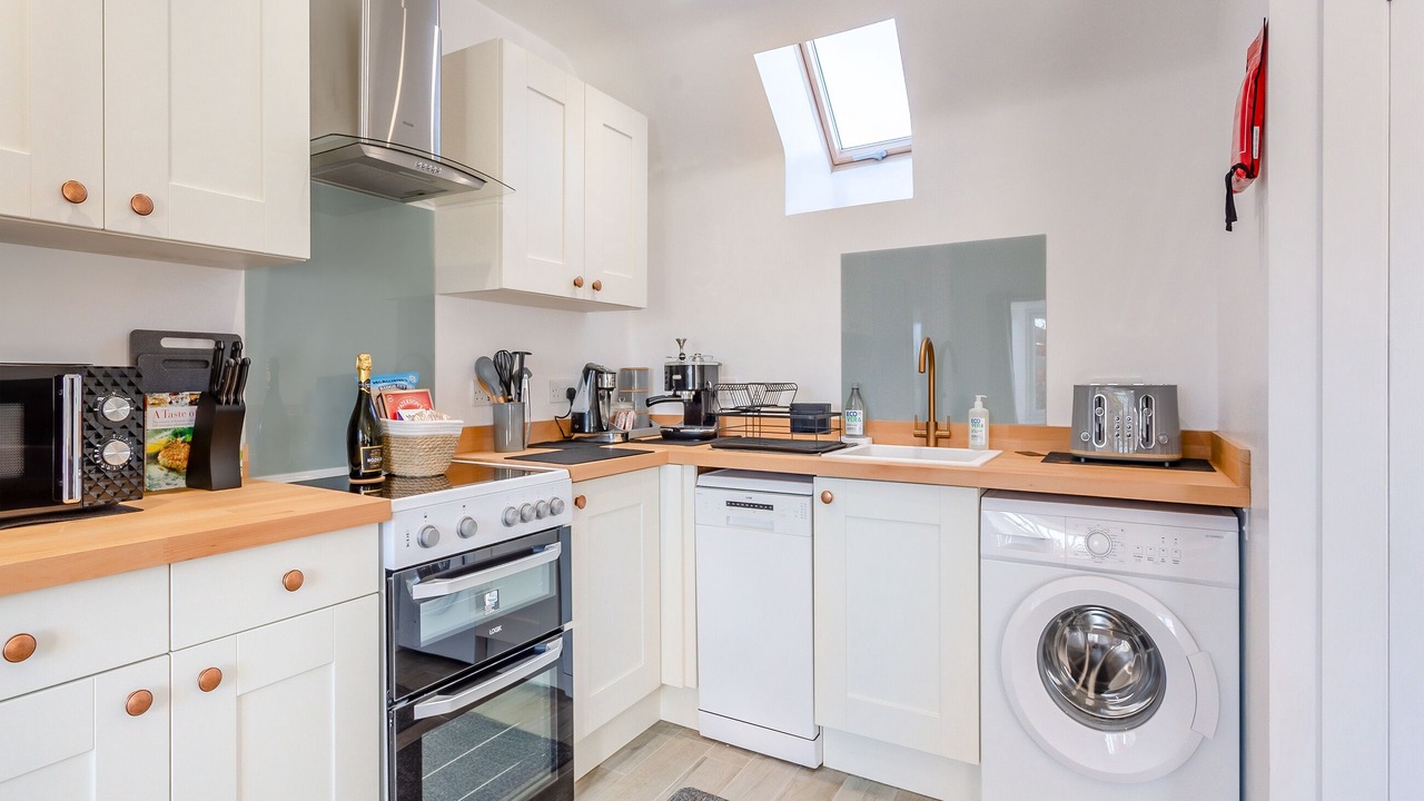 Photo of Others in Tain