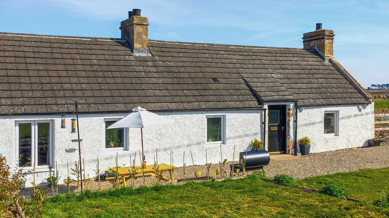 Photo of Outdoor in Tain