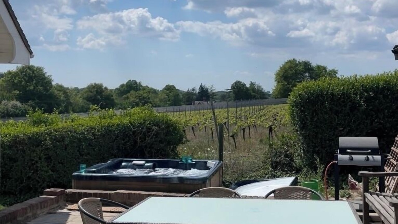 Photo of Others in Hambledon