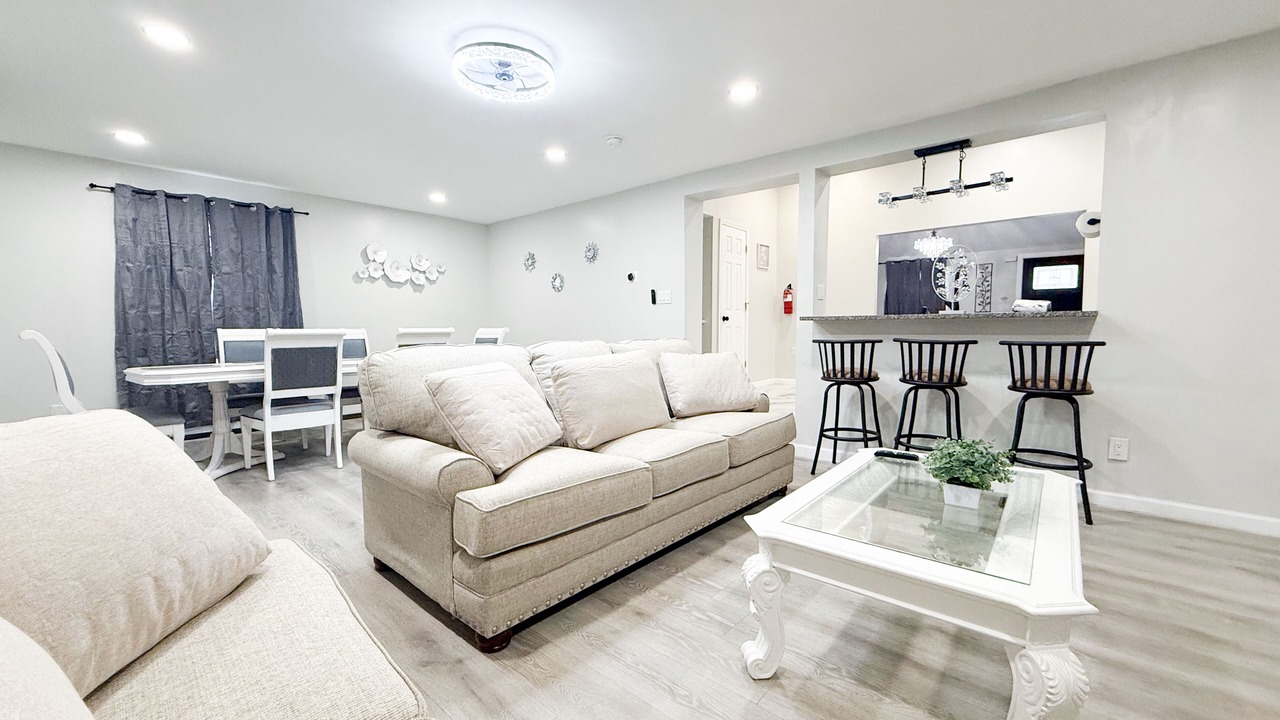 Photo of Bedroom in Montague