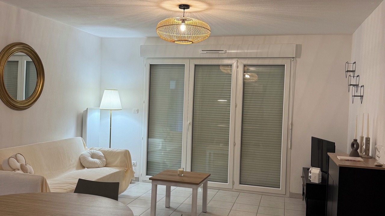 Photo of Livingroom in Arpajon-sur-Cere