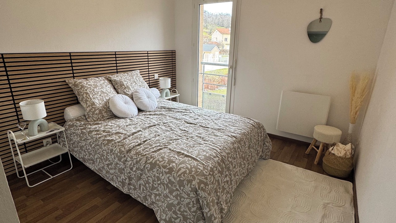 Photo of Bedroom in Arpajon-sur-Cere
