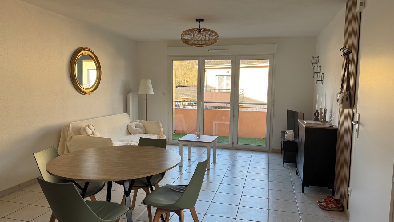 Photo of Livingroom in Arpajon-sur-Cere