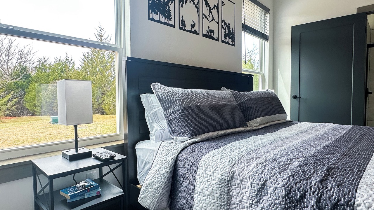 Photo of Bedroom in Purcell