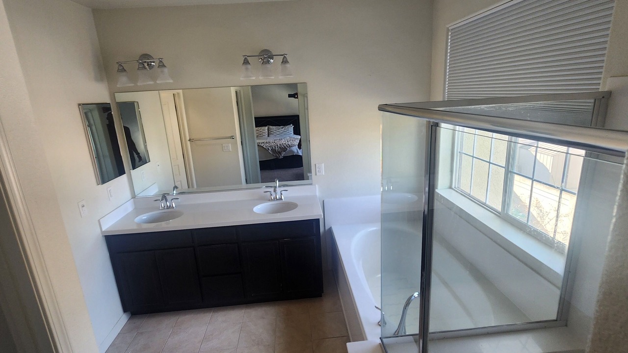 Photo of Bathroom in Tracy