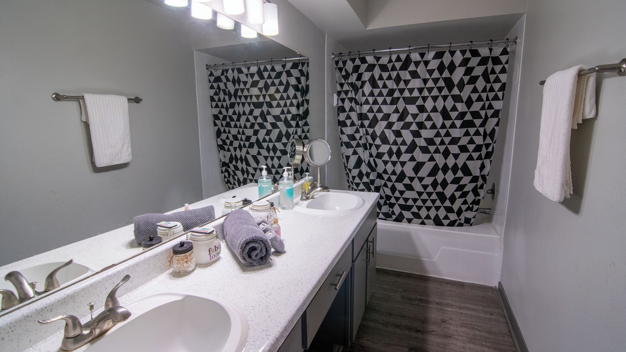 Photo of Bathroom in Jersey Village