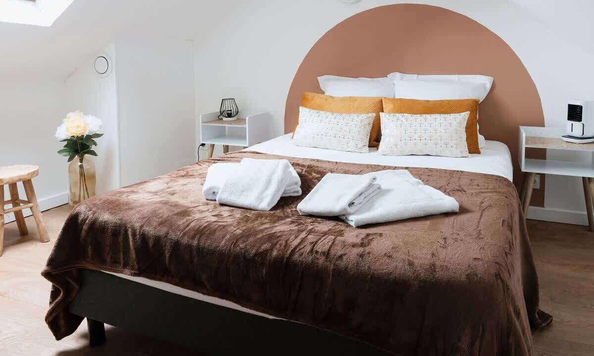 Photo of Bedroom in Sainte-Anne - Faubourg Noyon