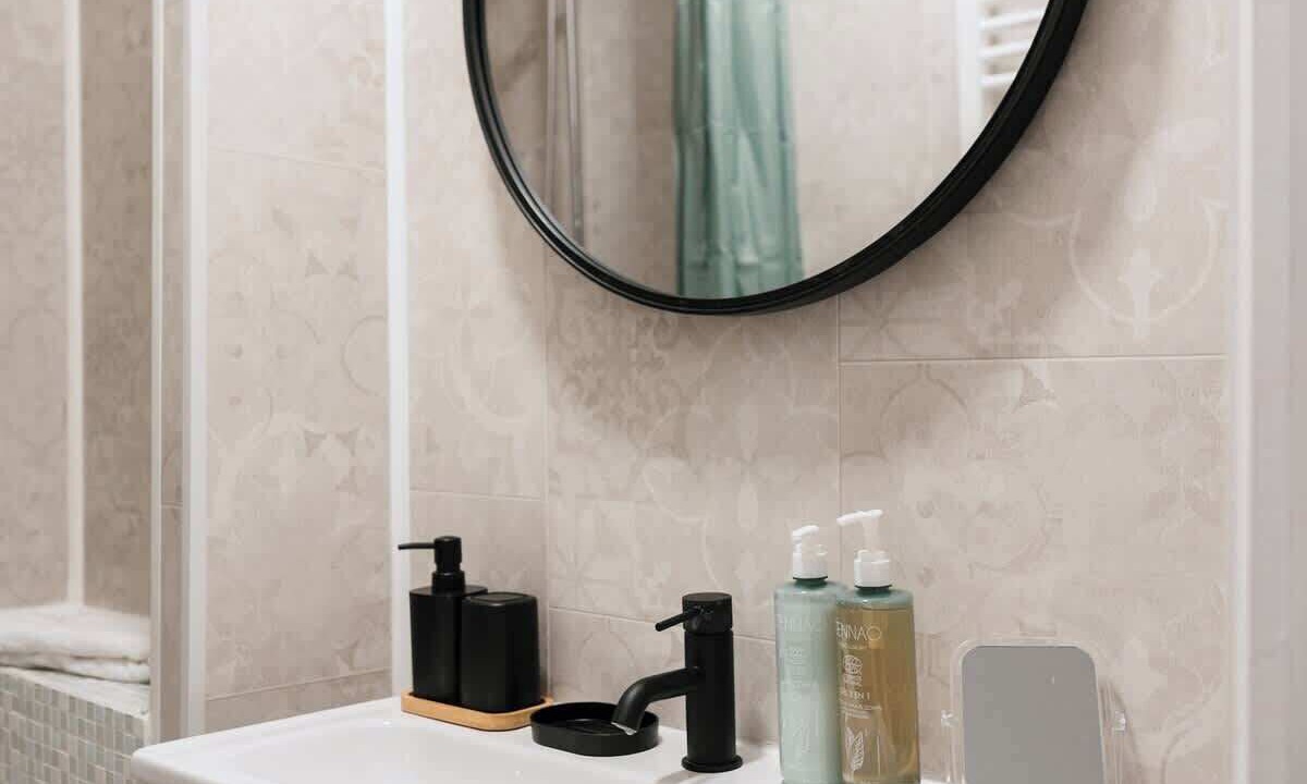 Photo of Bathroom in Sainte-Anne - Faubourg Noyon