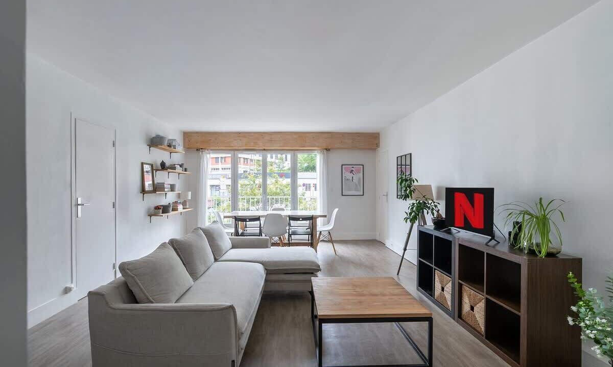 Photo of Livingroom in Sevres