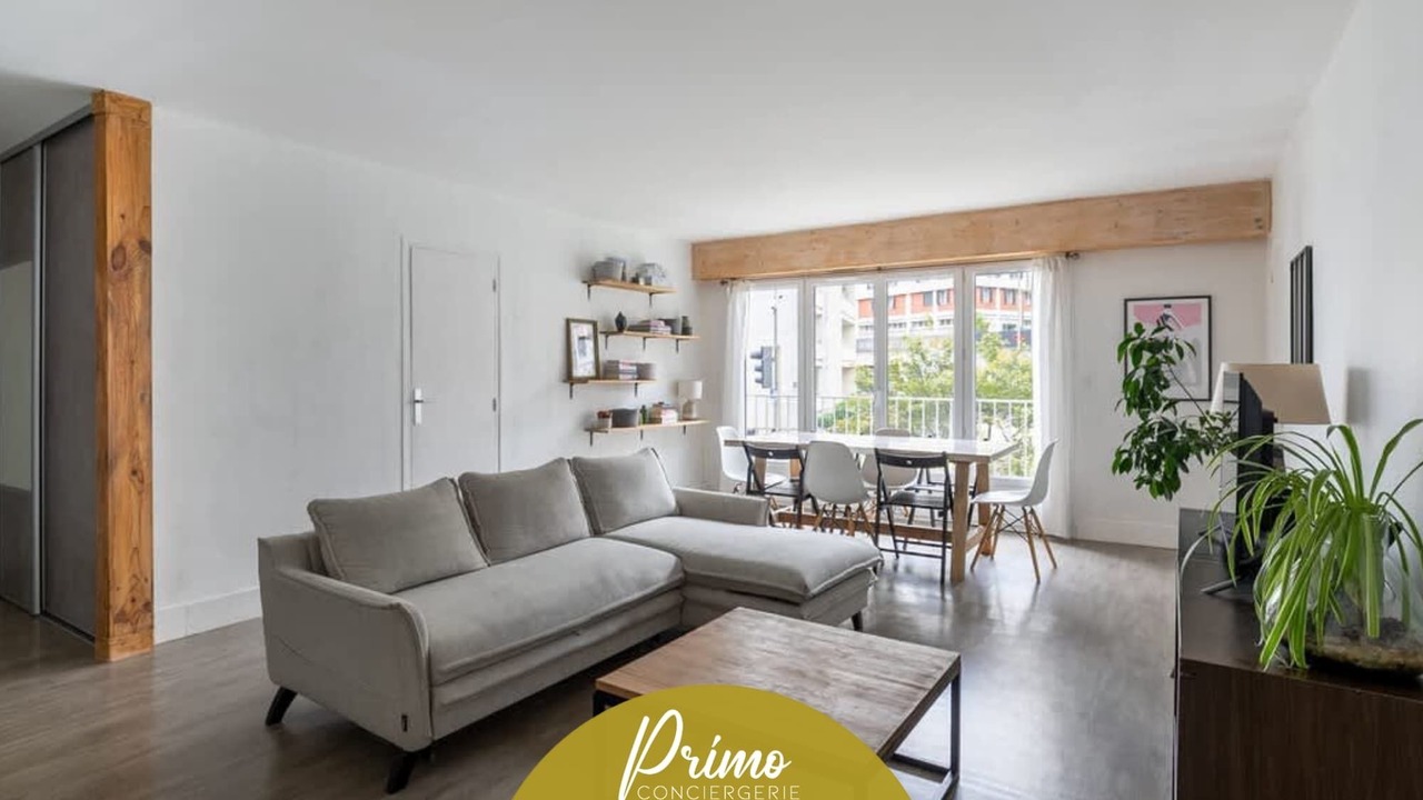 Photo of Livingroom in Sevres