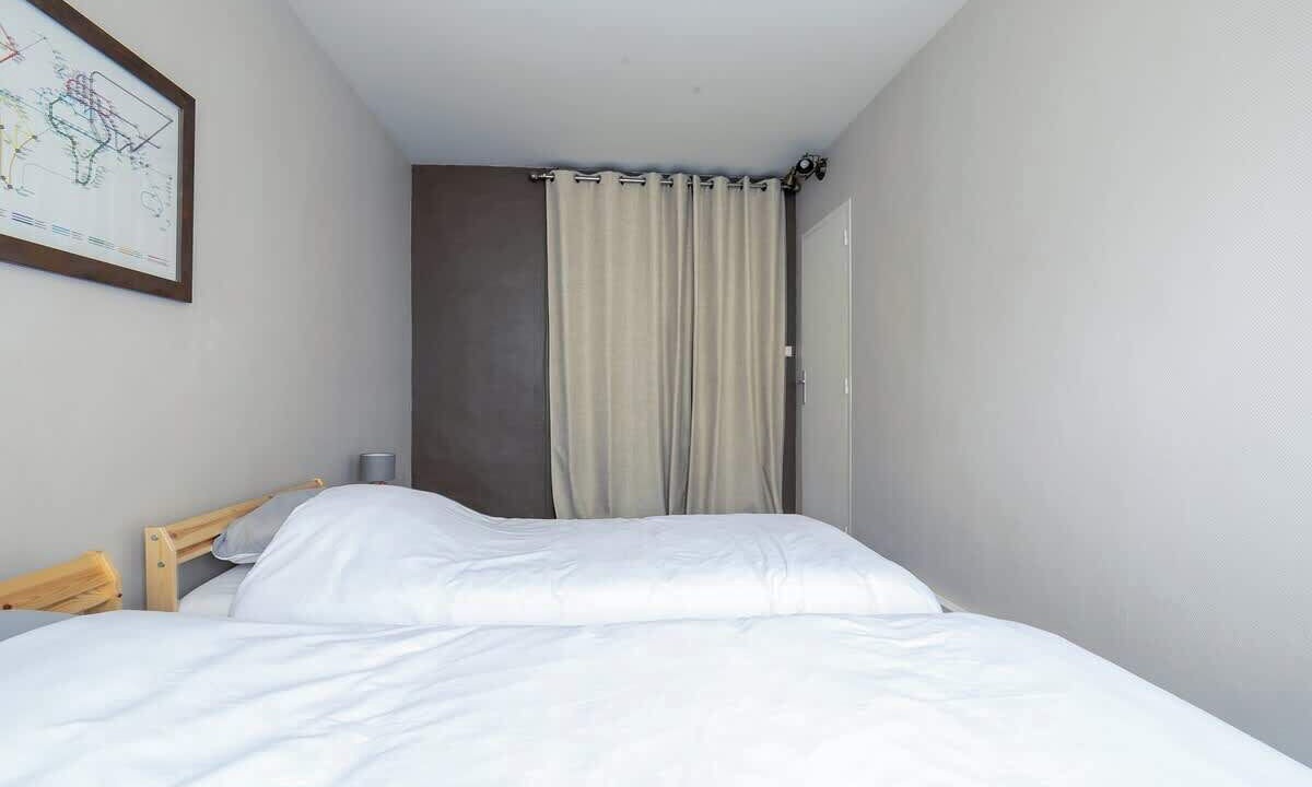 Photo of Bedroom in Sevres