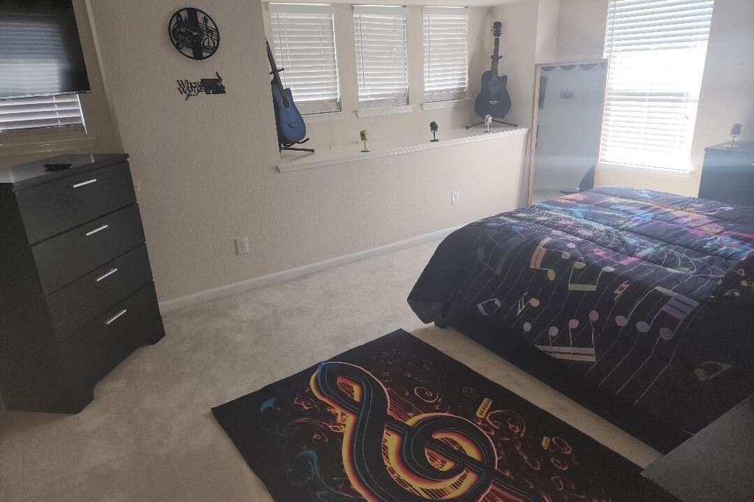 Photo of Bedroom in Baytown