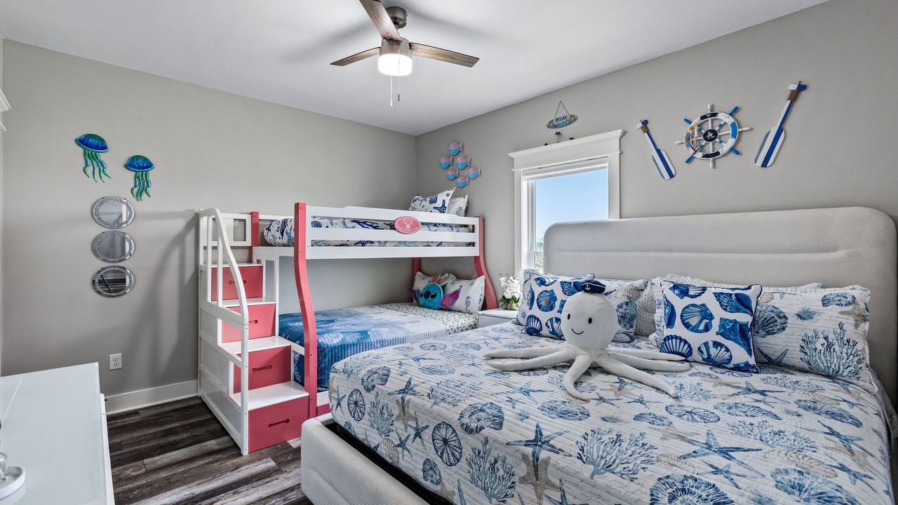 Photo of Bedroom in Indian Beach