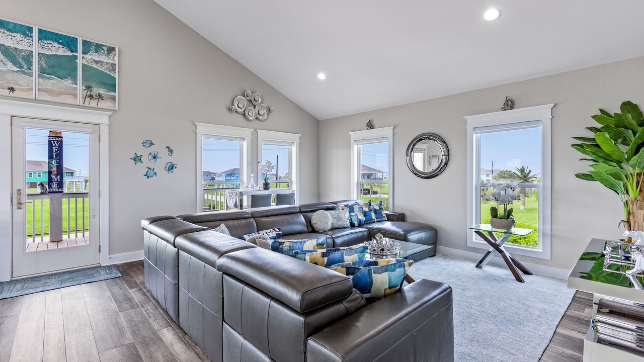 Photo of Livingroom in Indian Beach