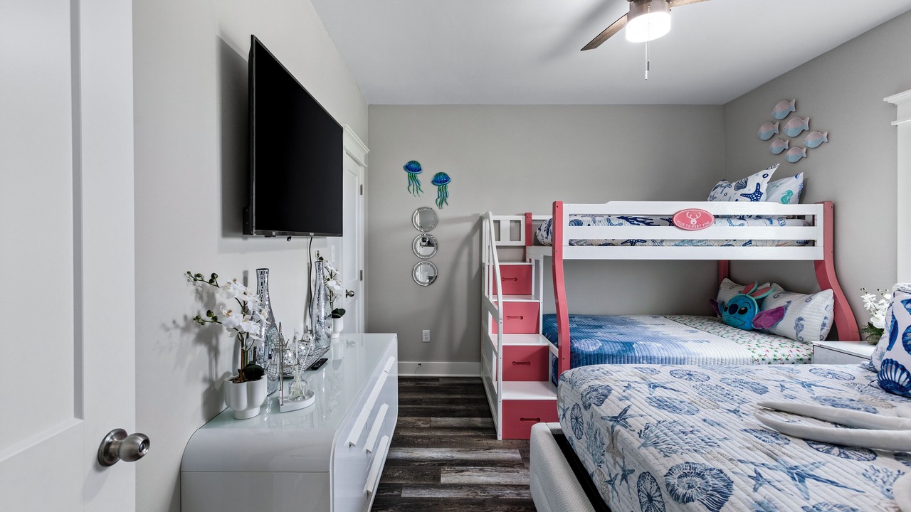 Photo of Bedroom in Indian Beach