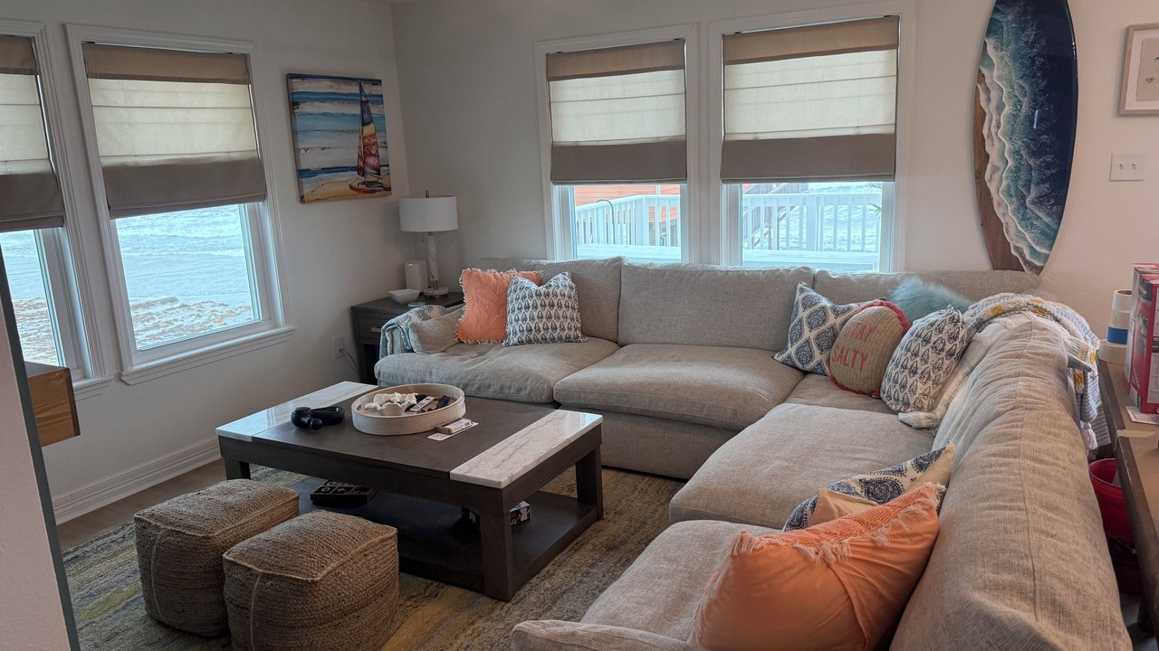 Photo of Livingroom in Surfside Beach