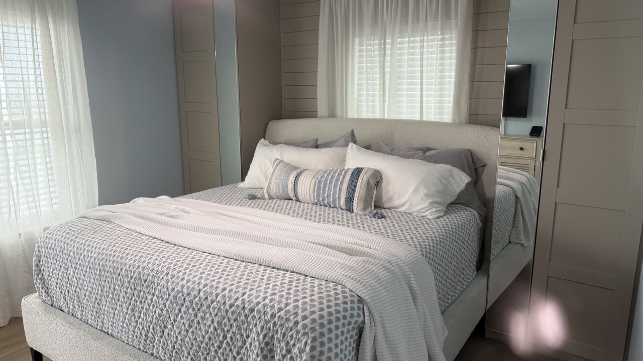Photo of Bedroom in Surfside Beach