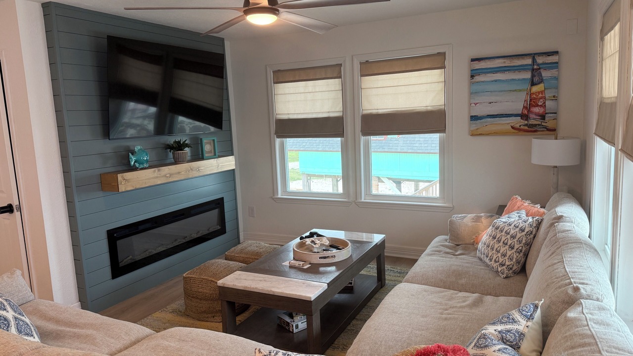 Photo of Livingroom in Surfside Beach