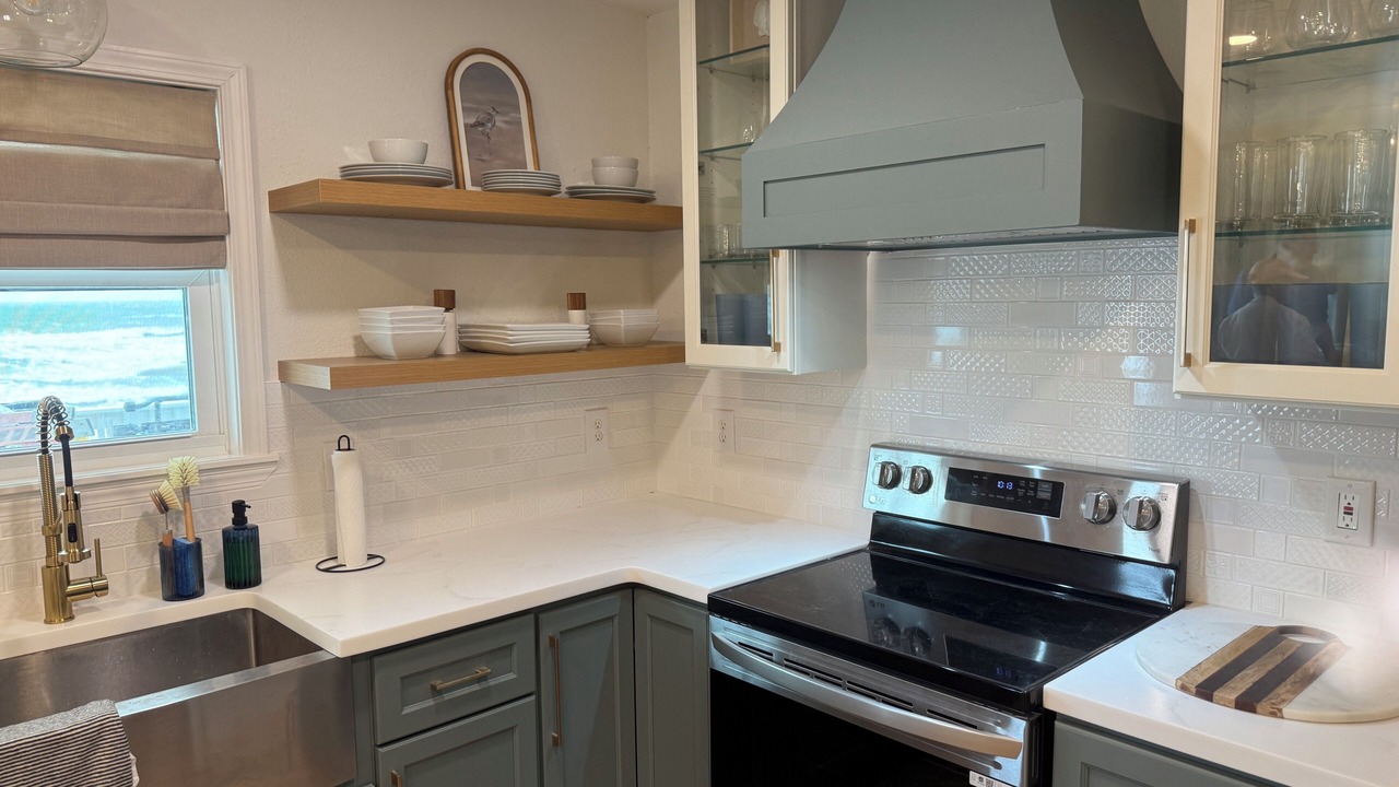 Photo of Kitchen in Surfside Beach