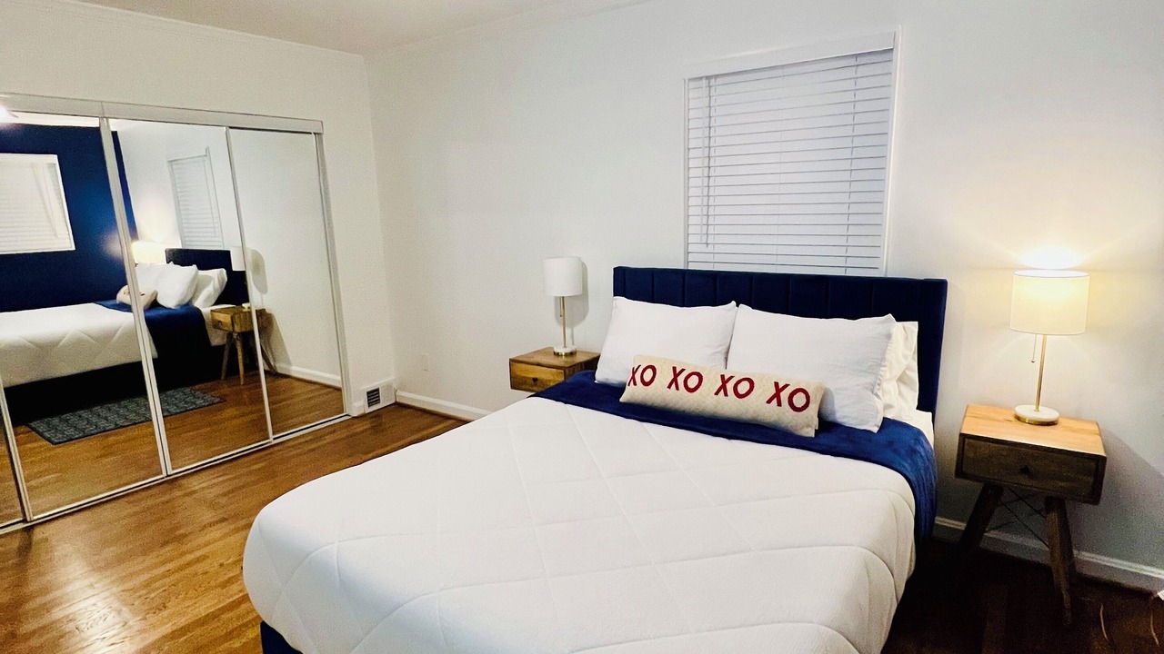 Photo of Bedroom in Seminary Hill