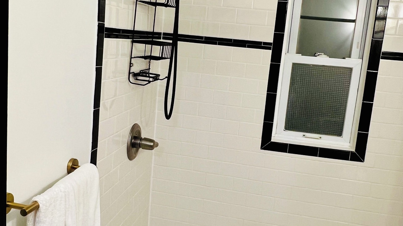 Photo of Bathroom in Seminary Hill