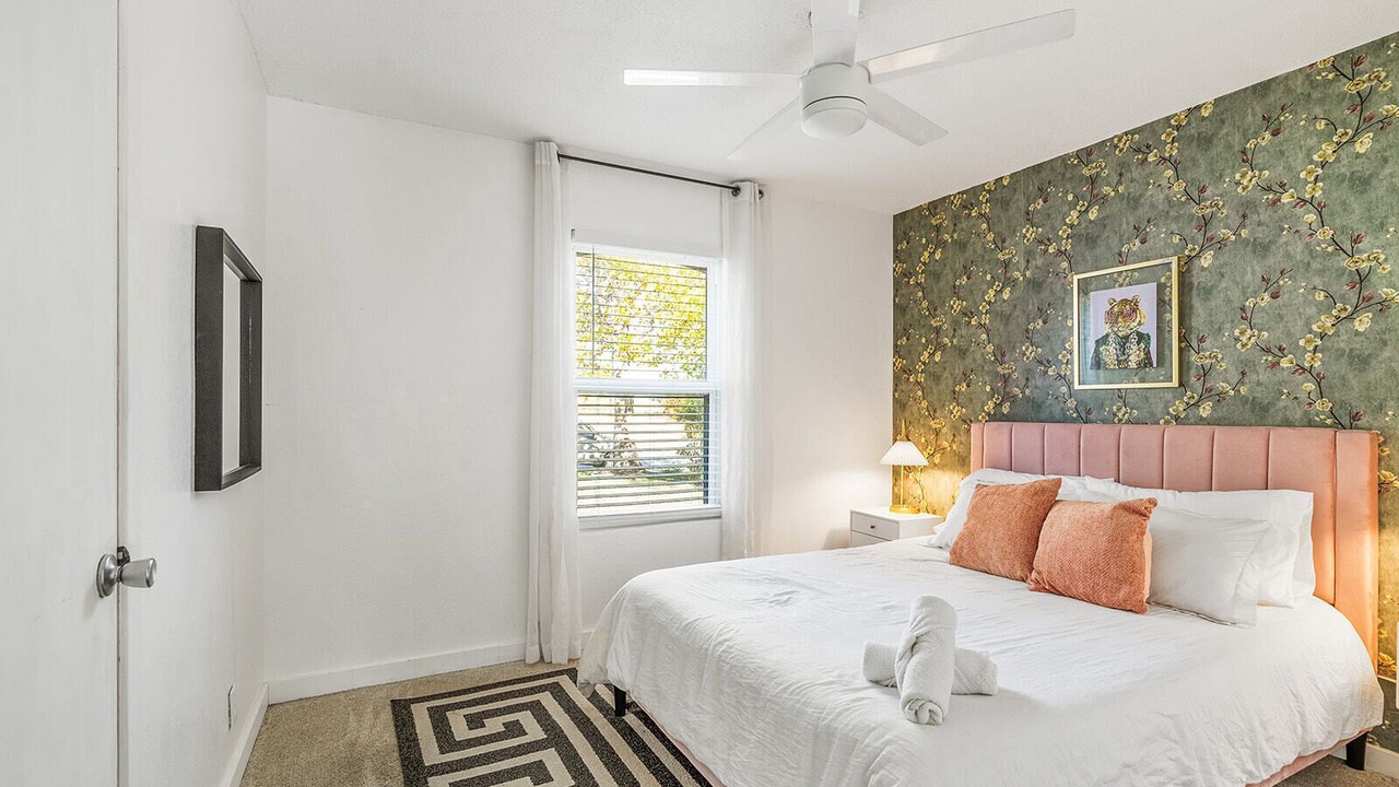 Photo of Bedroom in Scofield Farms