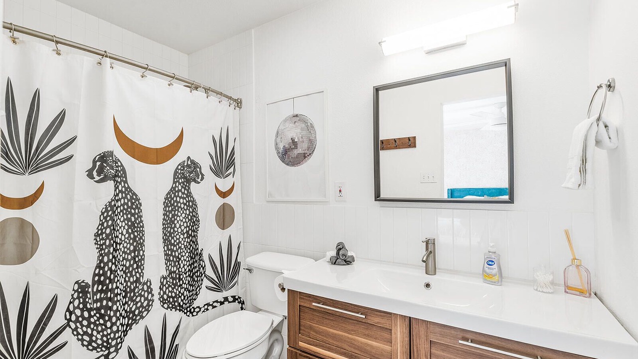 Photo of Bathroom in Scofield Farms