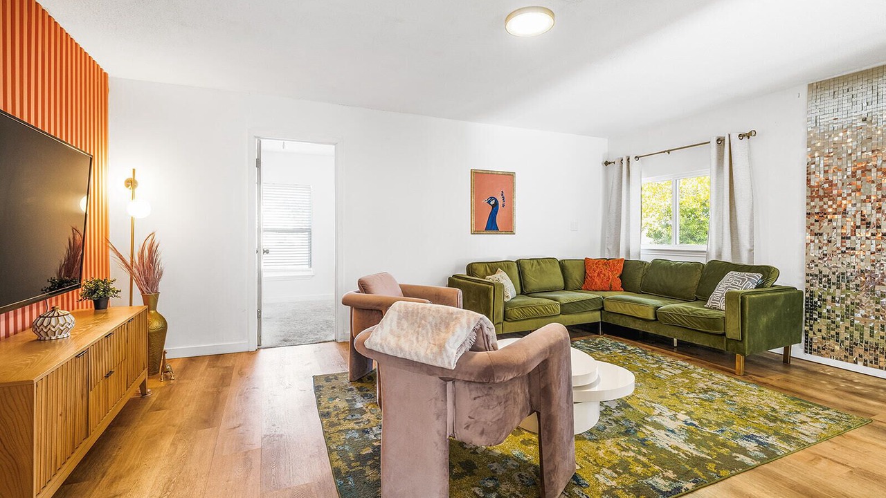 Photo of Livingroom in Scofield Farms