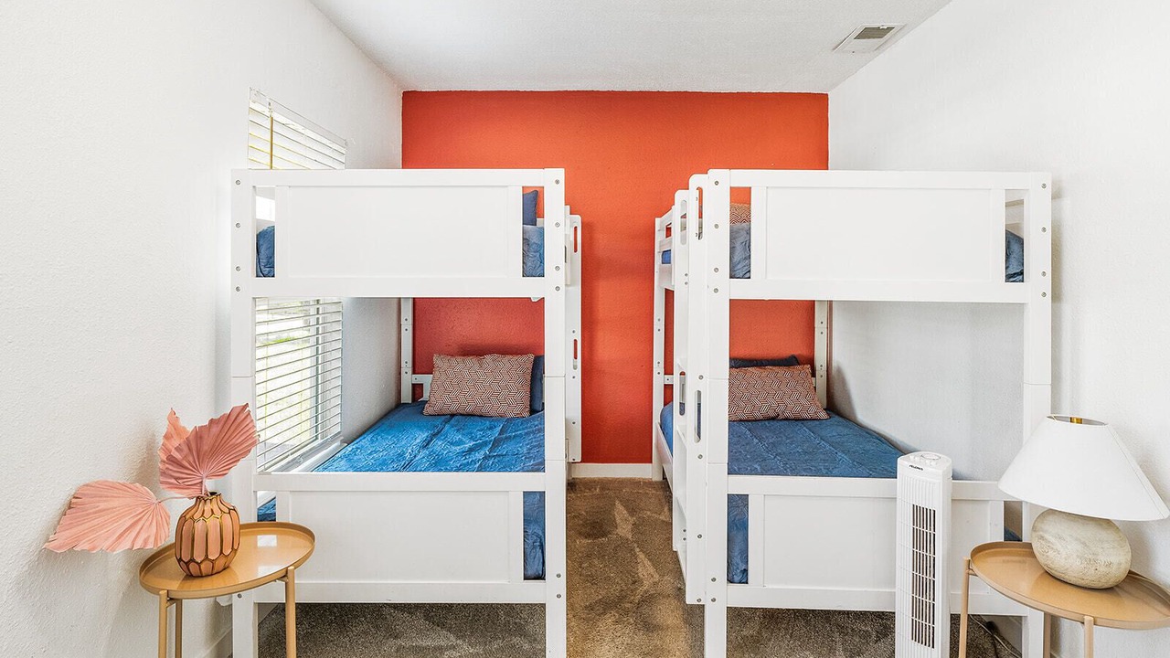 Photo of Bedroom in Scofield Farms