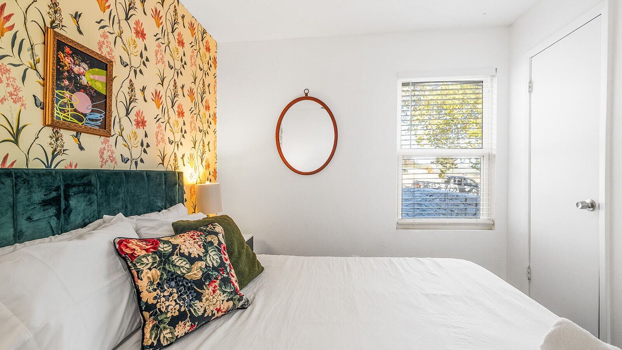 Photo of Bedroom in Scofield Farms