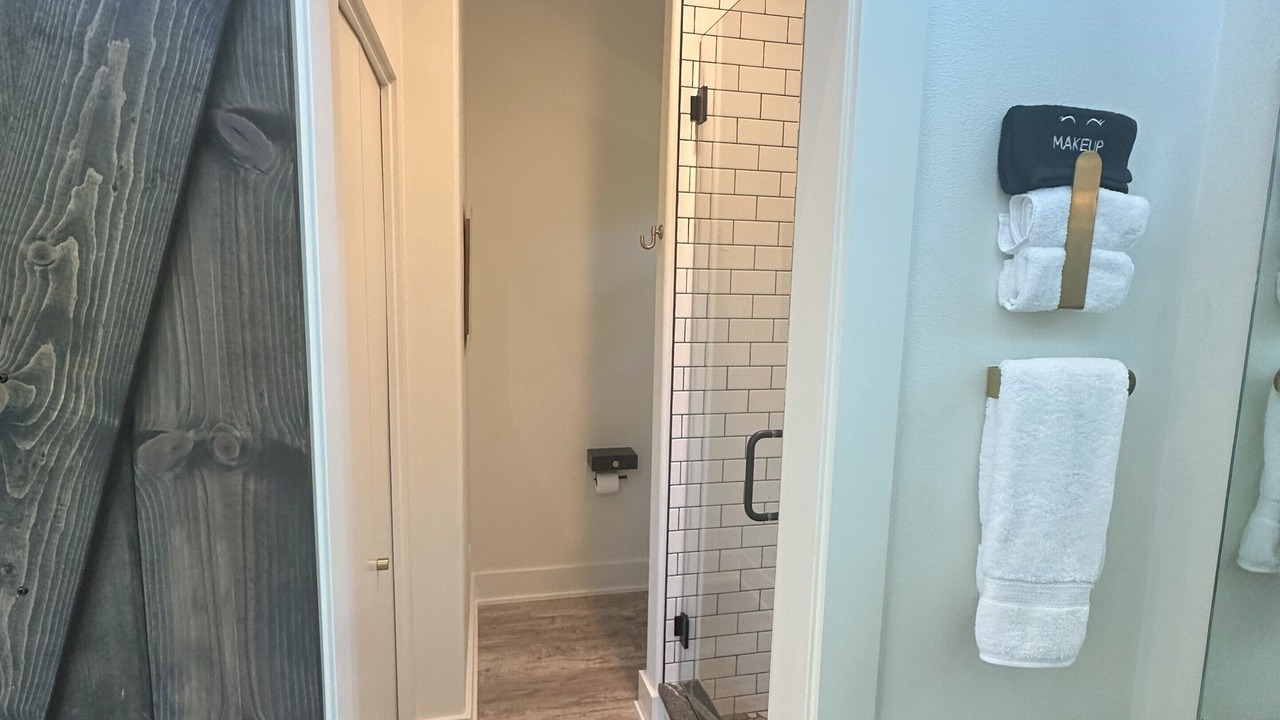 Photo of Bathroom in Sylvan Shores