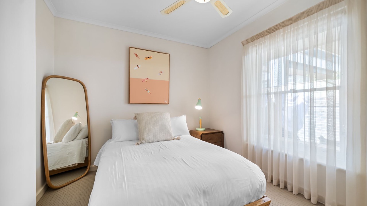 Photo of Bedroom in Glenelg North