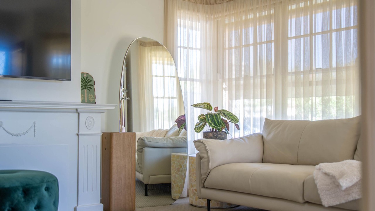 Photo of Livingroom in Glenelg North