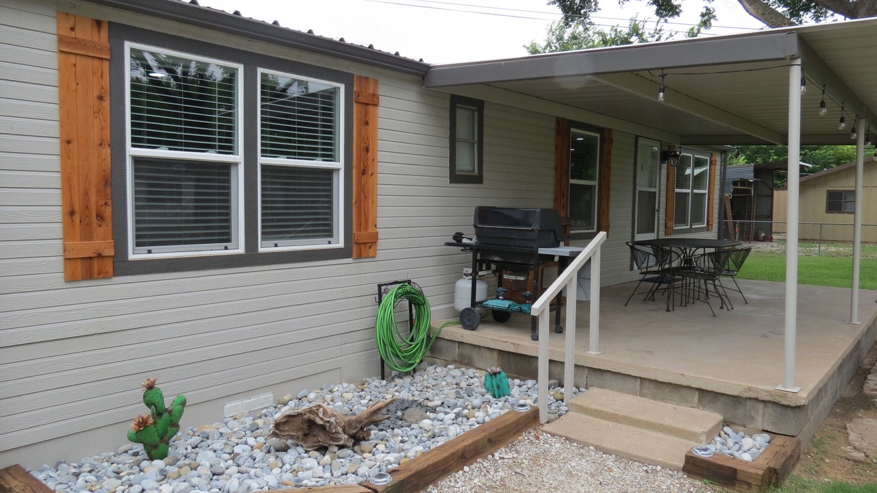 Photo of Outdoor in Graford