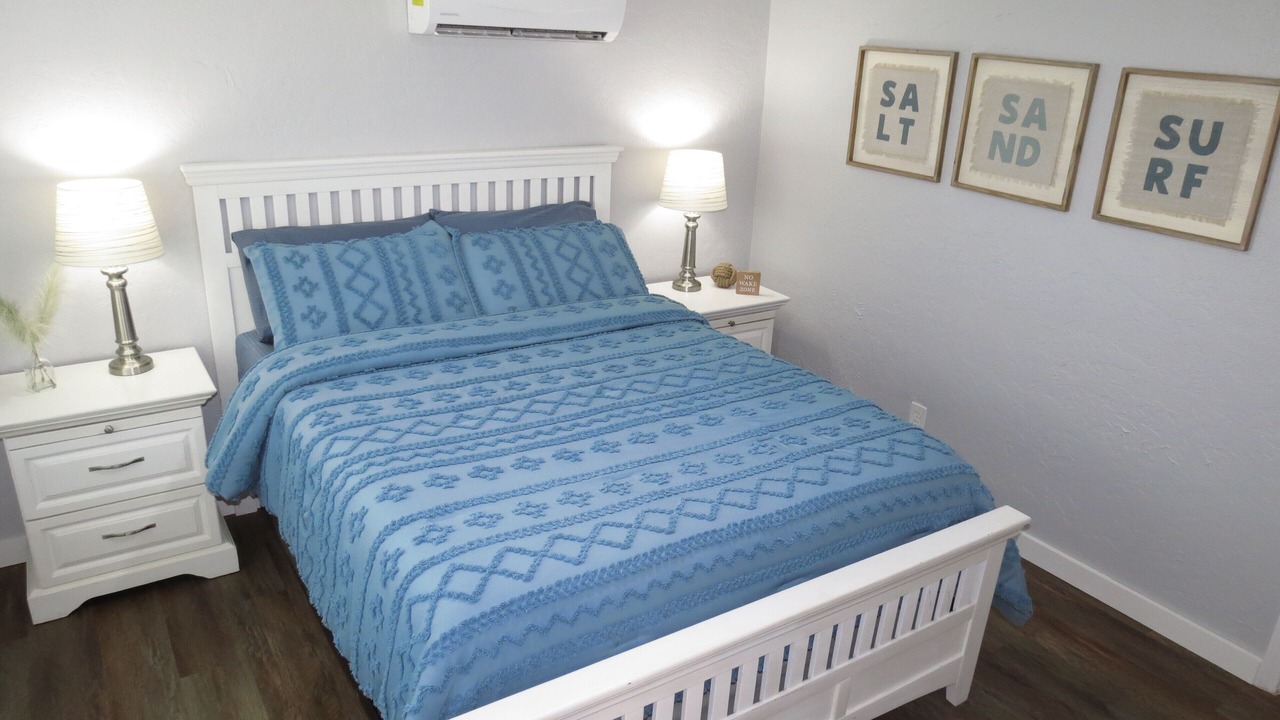 Photo of Bedroom in Graford