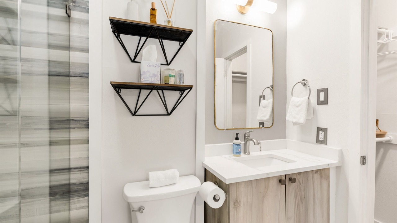 Photo of Bathroom in Northgate