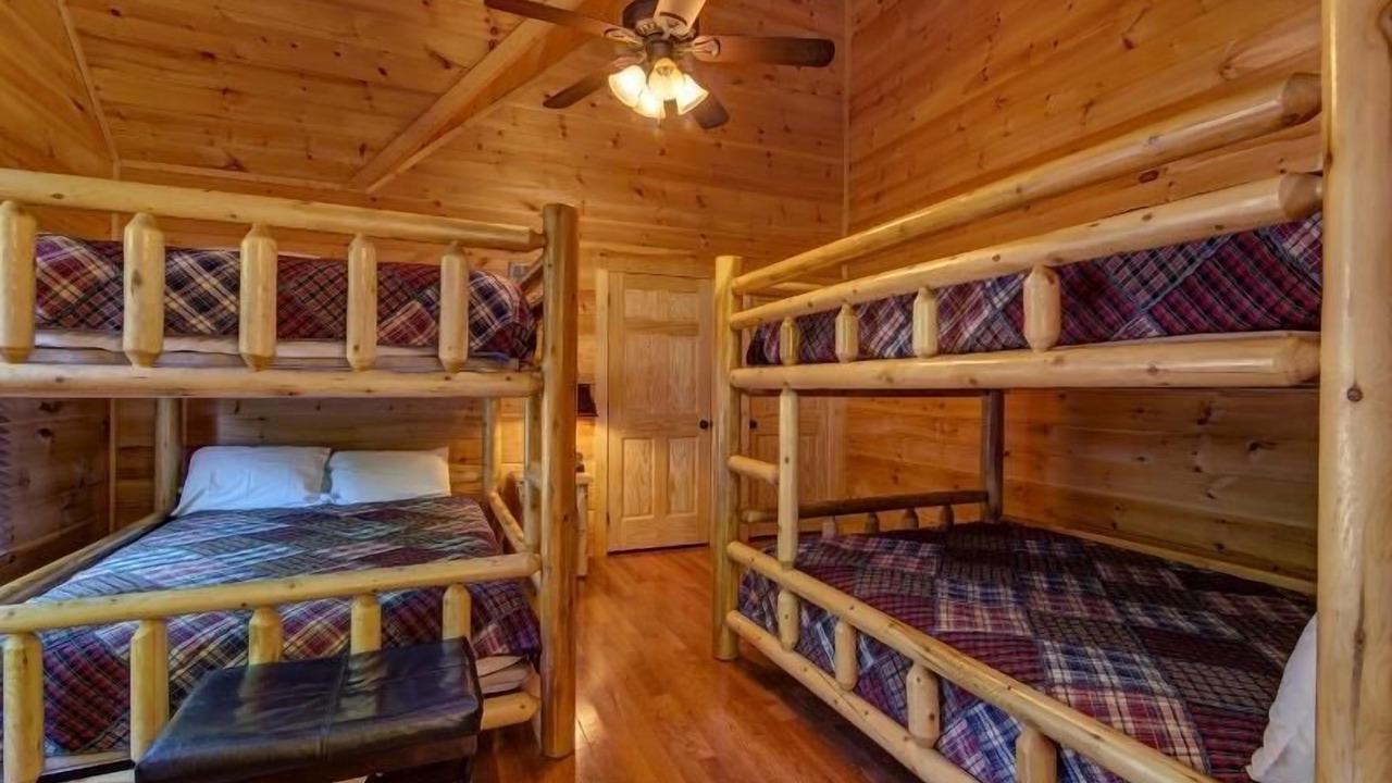 Photo of Bedroom in Pigeon Forge