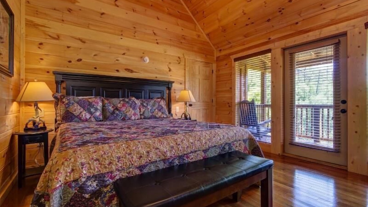 Photo of Bedroom in Pigeon Forge