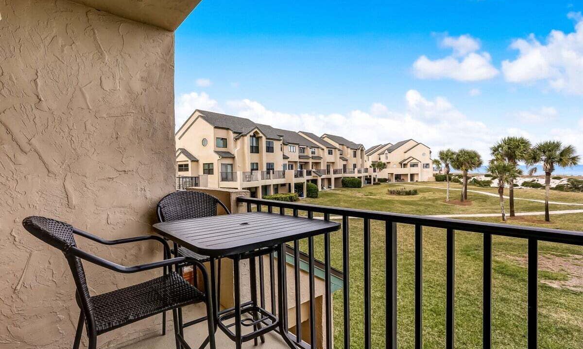 Photo of Patio Balcony in American Beach