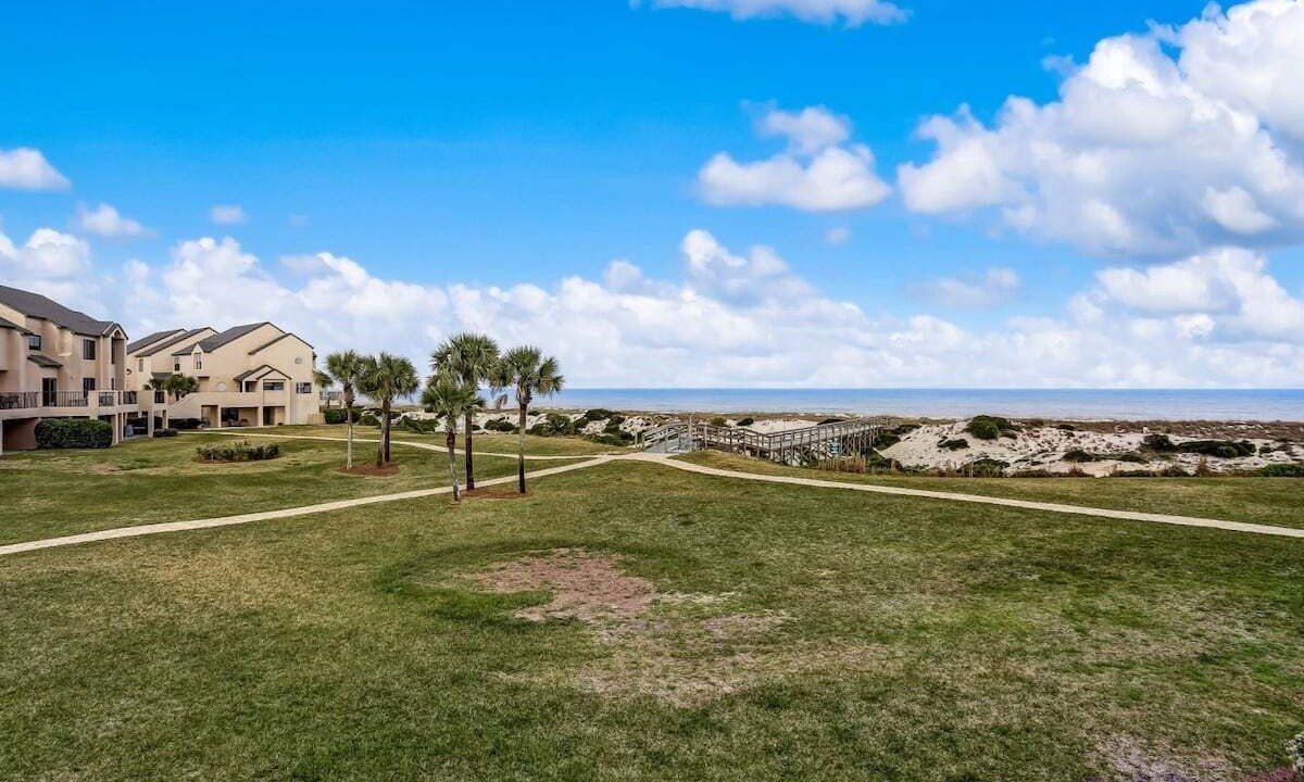 Photo of Patio Balcony in American Beach