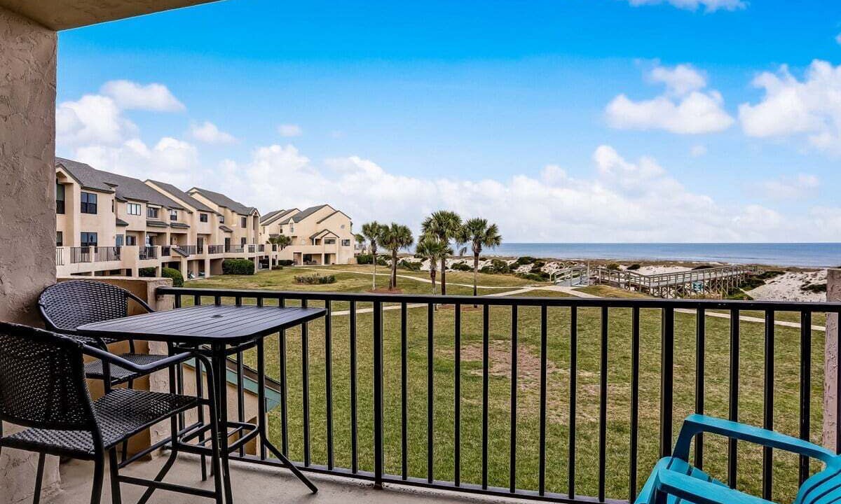 Photo of Patio Balcony in American Beach