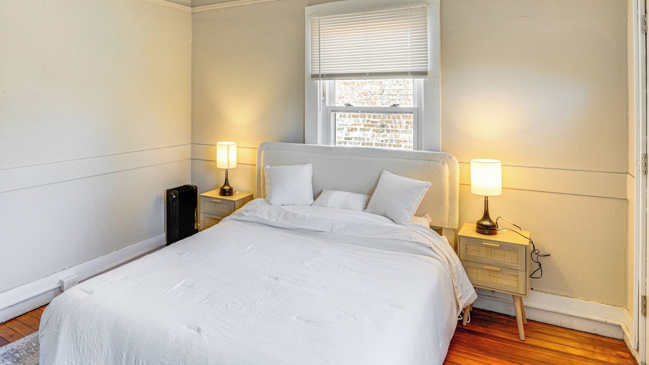 Photo of Bedroom in Hudson