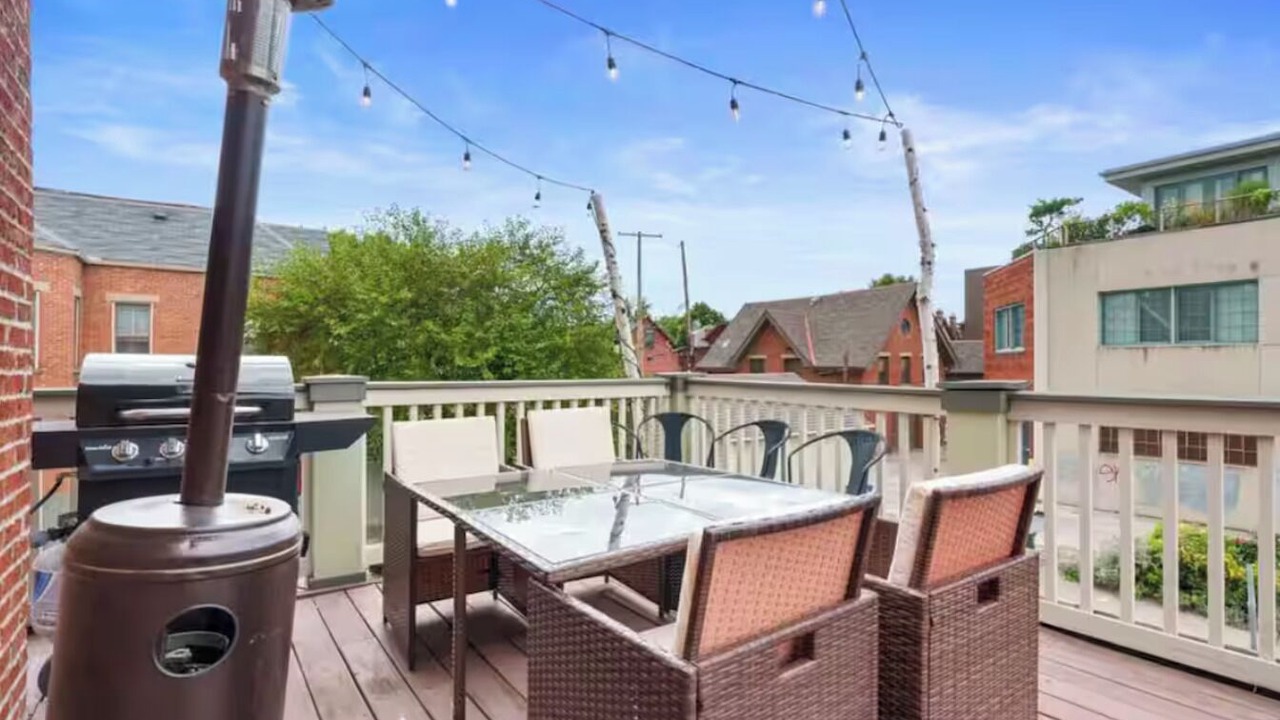 Photo of Outdoor in Victorian Village