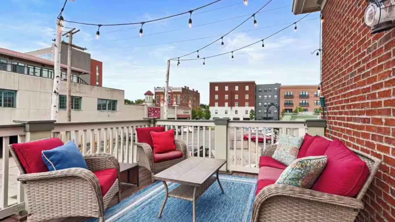 Photo of Outdoor in Victorian Village