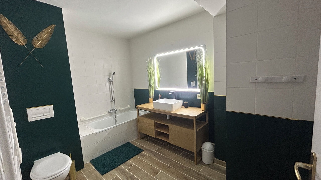Photo of Bathroom in Chaveignes