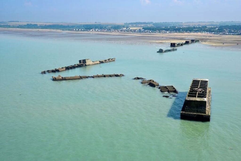 Photo of Others in Commes