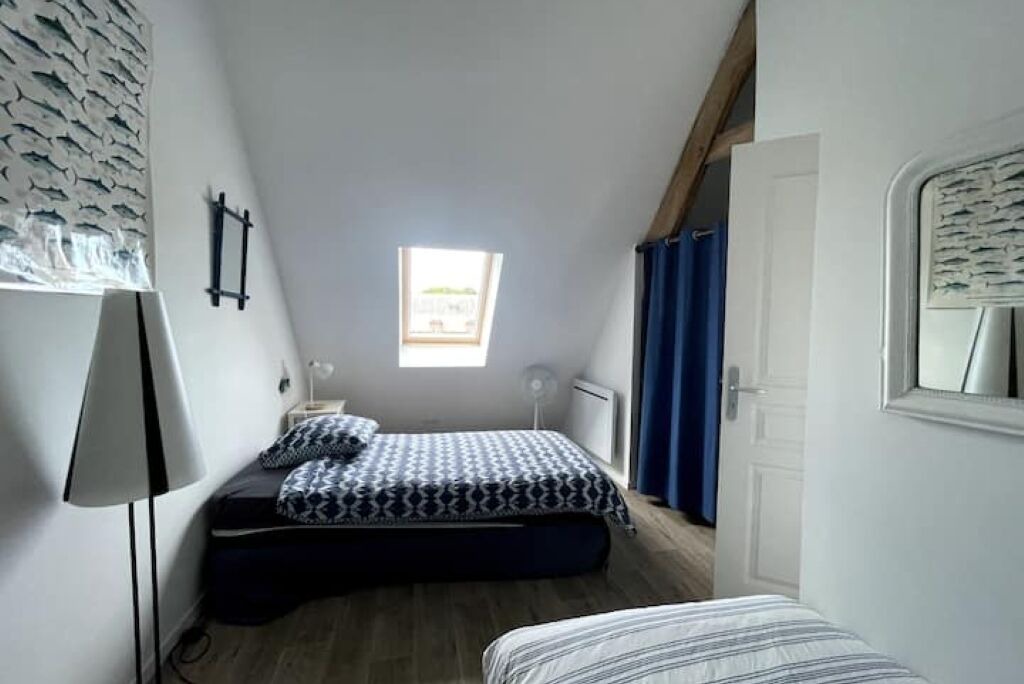 Photo of Bedroom in Commes